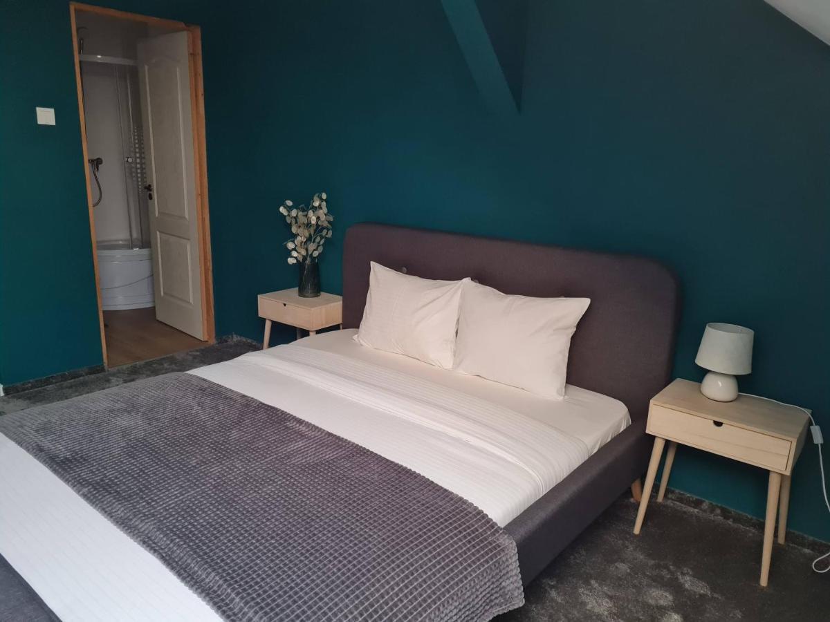 Bulevard Mansards Satu Mare Exterior foto