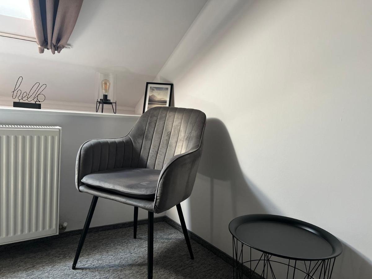 Bulevard Mansards Satu Mare Exterior foto